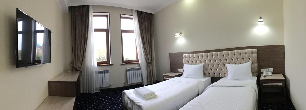 Hotel Khanaka Turkistan Exteriér fotografie